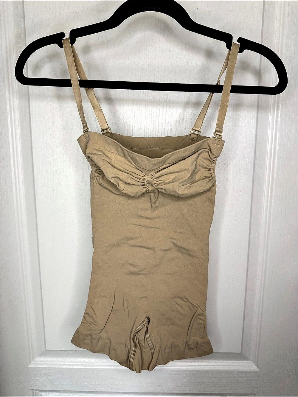 SKIMS Seamless Sculpt Mid Thigh Bodysuit Beige NWOT